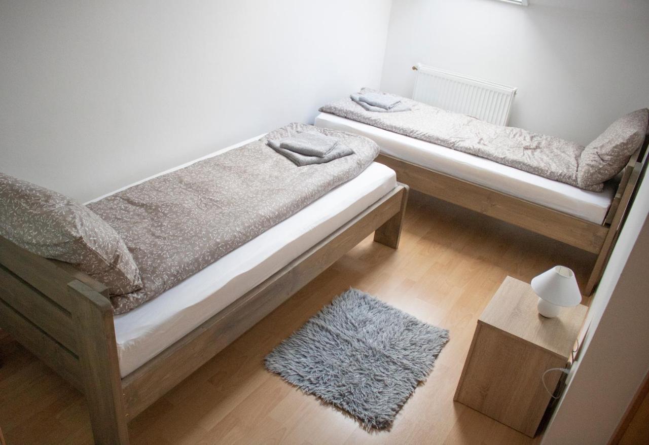 SzekszárdCsalogany Apartman公寓 外观 照片